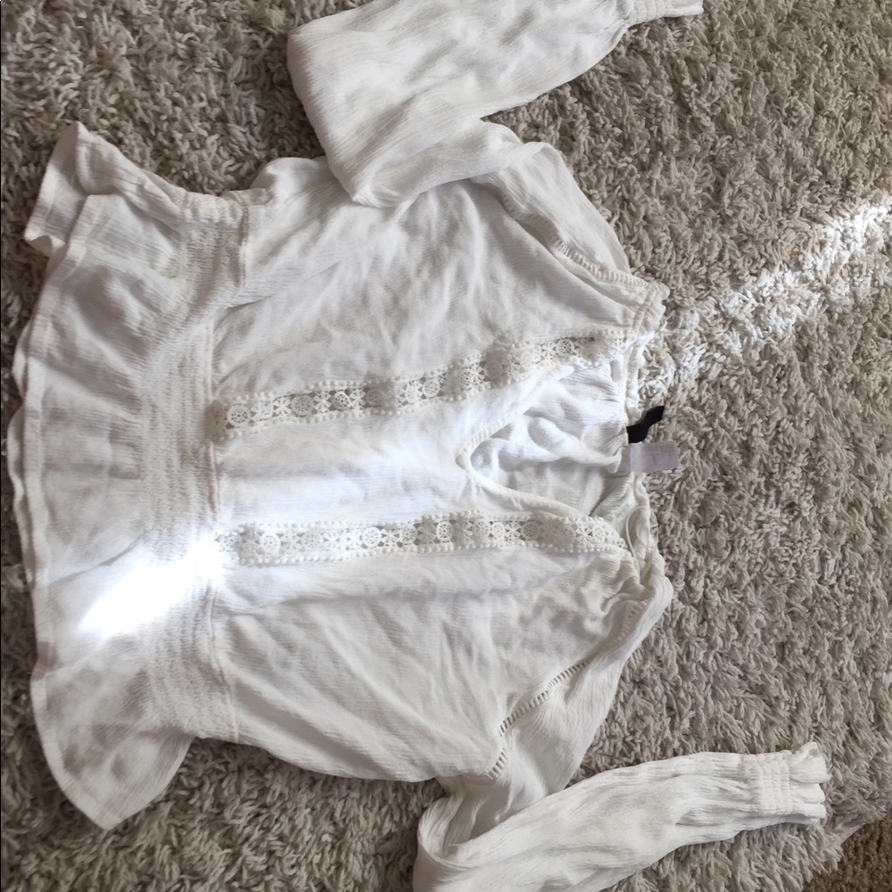 White classy/sexy long sleeve